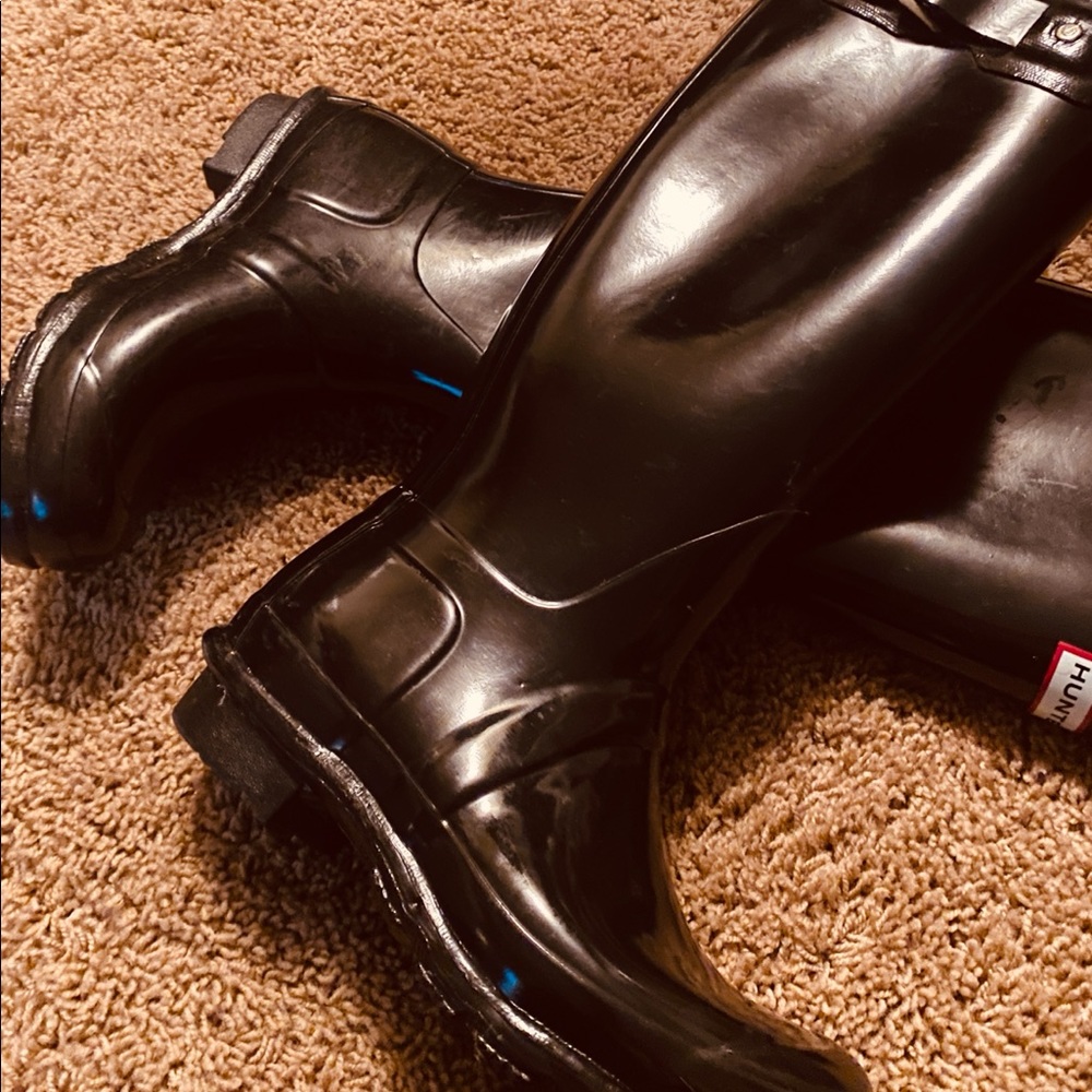 Hunter New Rain Boot sz 7 Black.